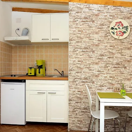 Апартаменты Stunning In With Wifi