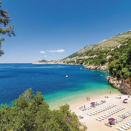 1 Bedroom Beautiful In Appartement Dubrovnik
